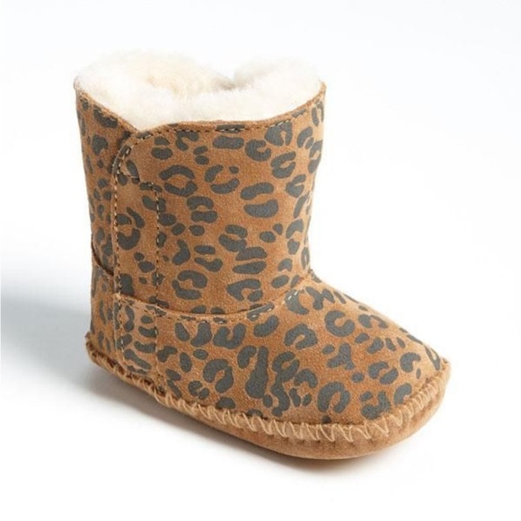 UGG Other - Ugg Cassie Leopard Print Infant Boots 2/3
